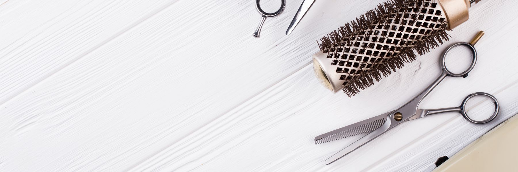 The Essential Toolkit for Hairdressers: A Guide to the Top 20 Tools
